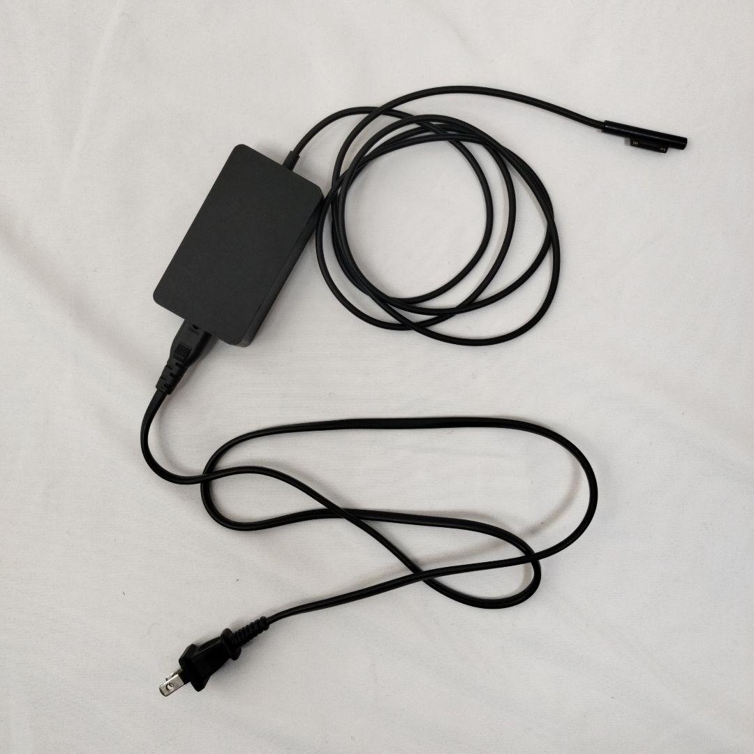 Surface Laptop Go 2　KQ8-00017　PC00900051