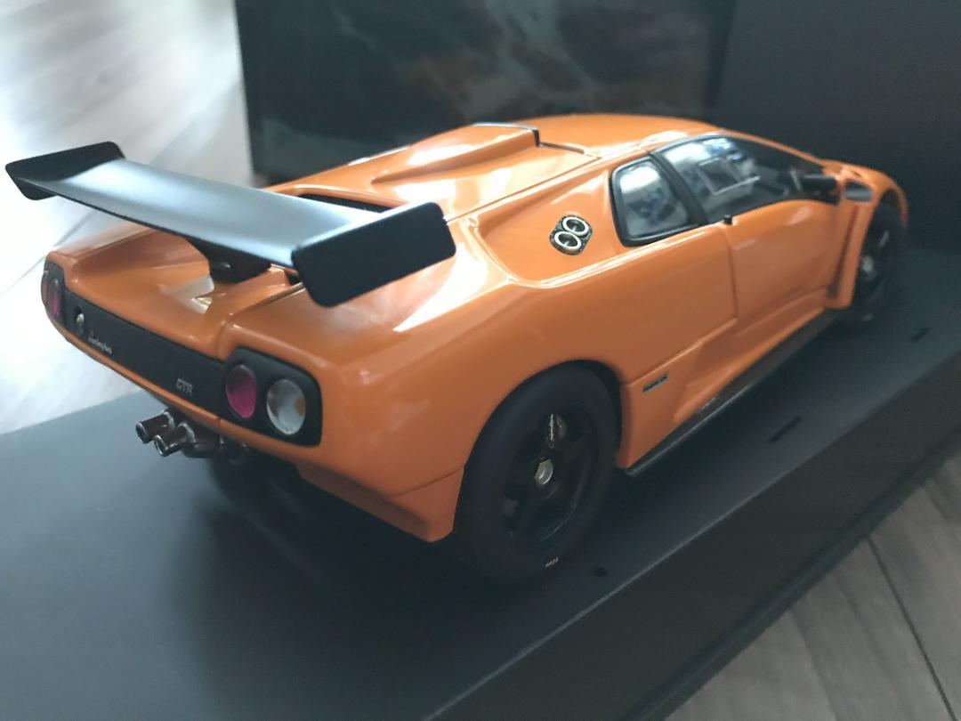 1|18 ランボルギーニ