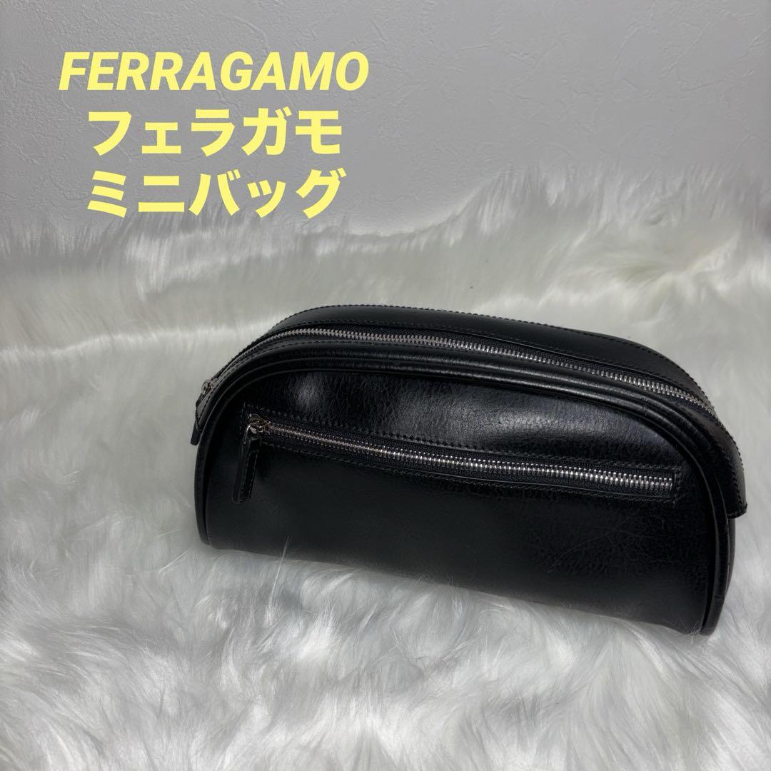 【美品】フェラガモ　セカンドバック