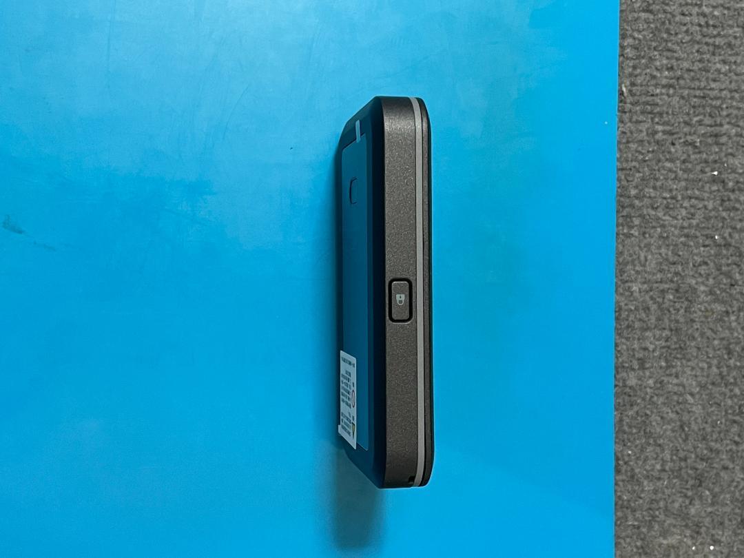 【新品同様】富士ソフト 高速モバイルルーター +F FS050W 画像9