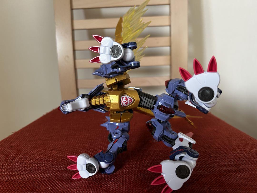 ウォーグレイモン　メタルガルルモン　プラモデル完成品