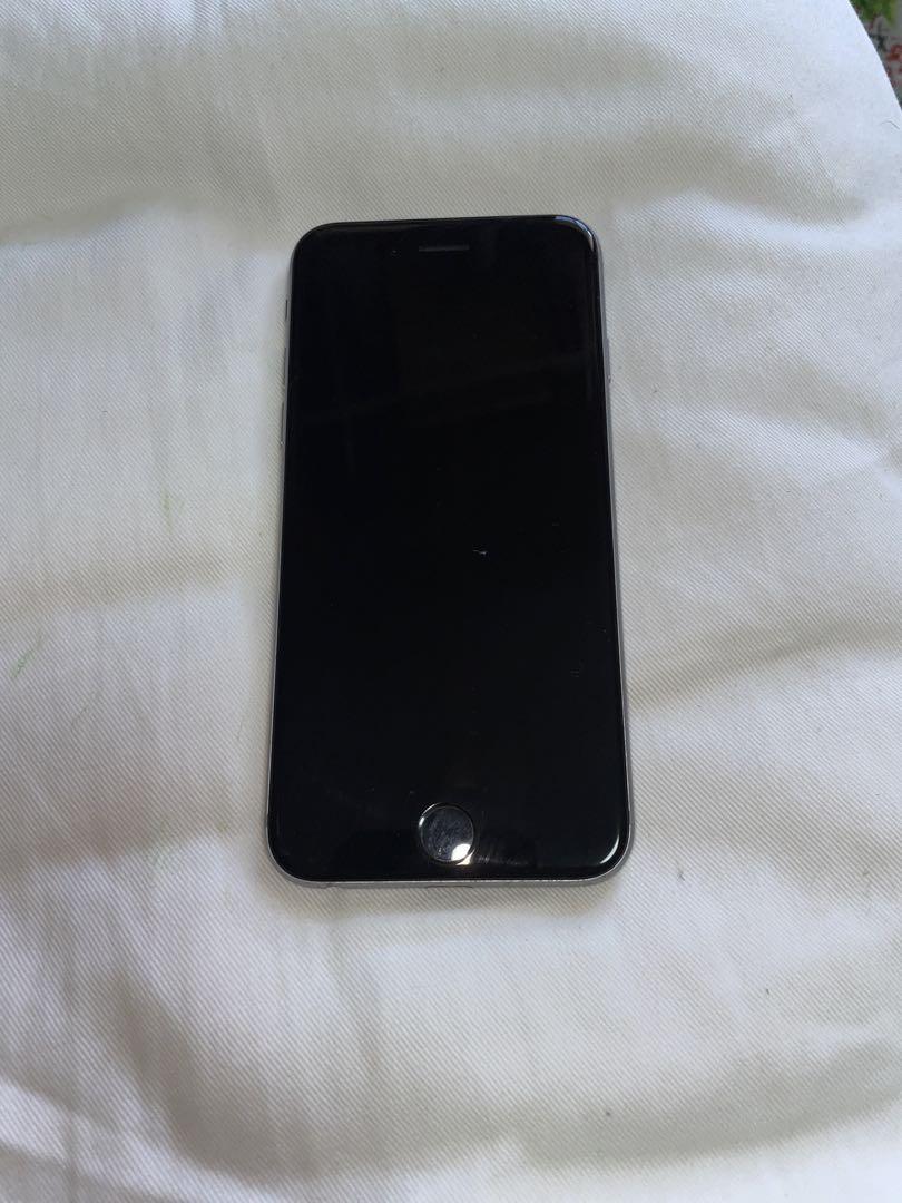 Apple iPhone 6s スペースグレー 本体　SIMフリー　16㎇