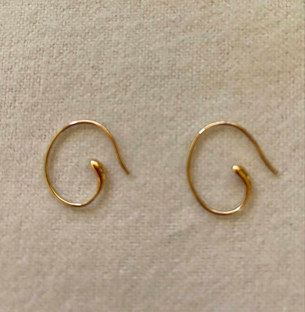 ヨーガンレール K18ピアスフック&瑪瑙ピアス ババグーリ ヨーガンレール K18ピアスフック&瑪瑙ピアス ババグーリ