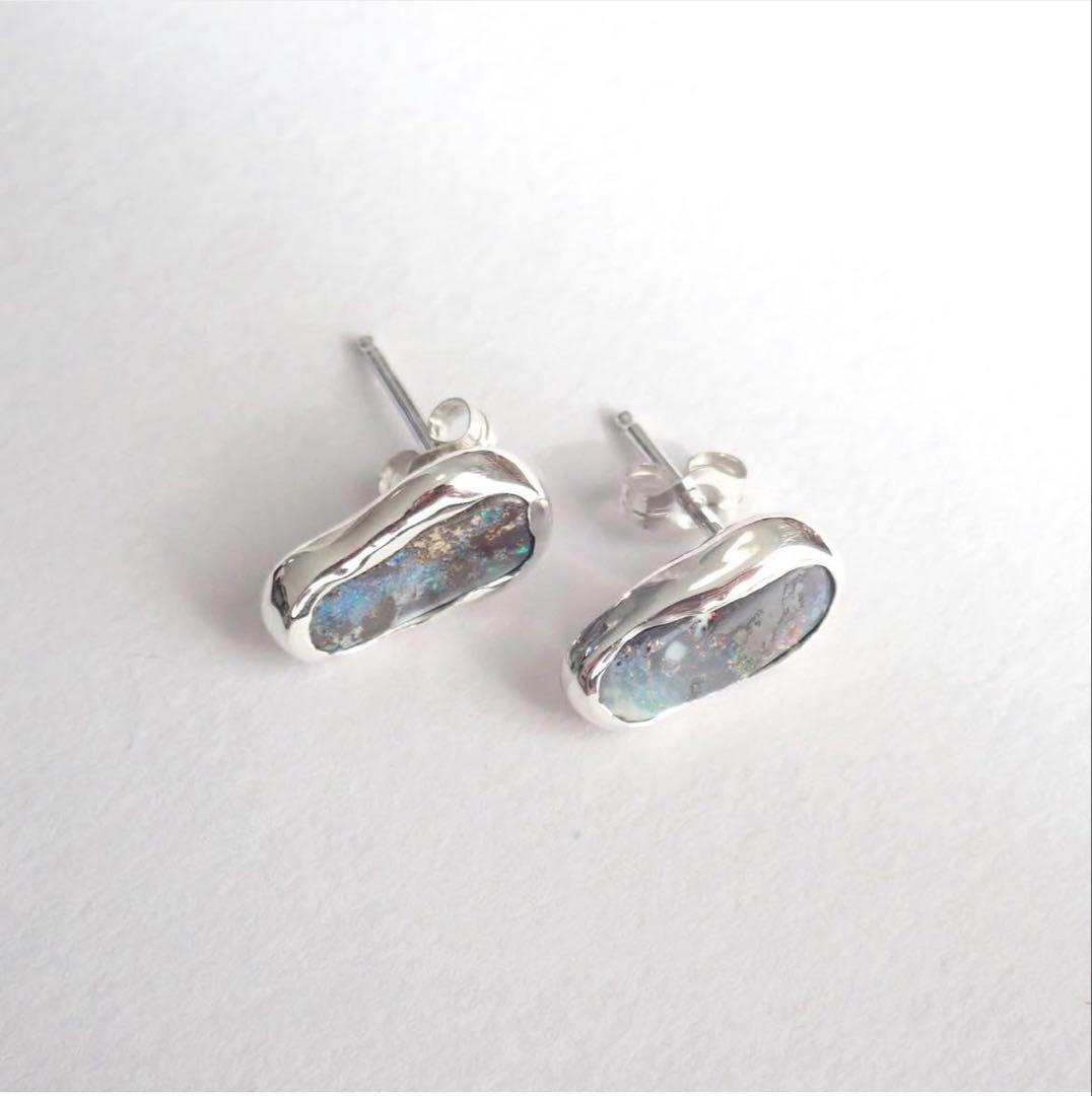ボルダーオパールピアス