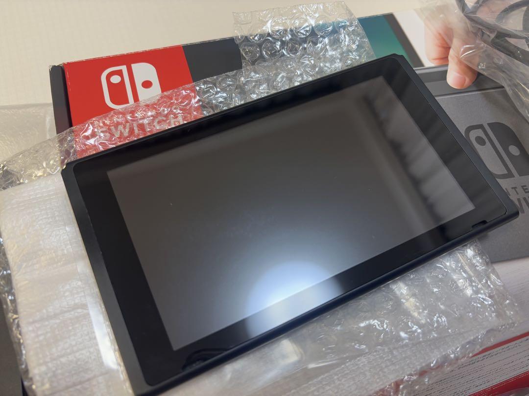 【美品】Nintendo Switch 本体　グレー