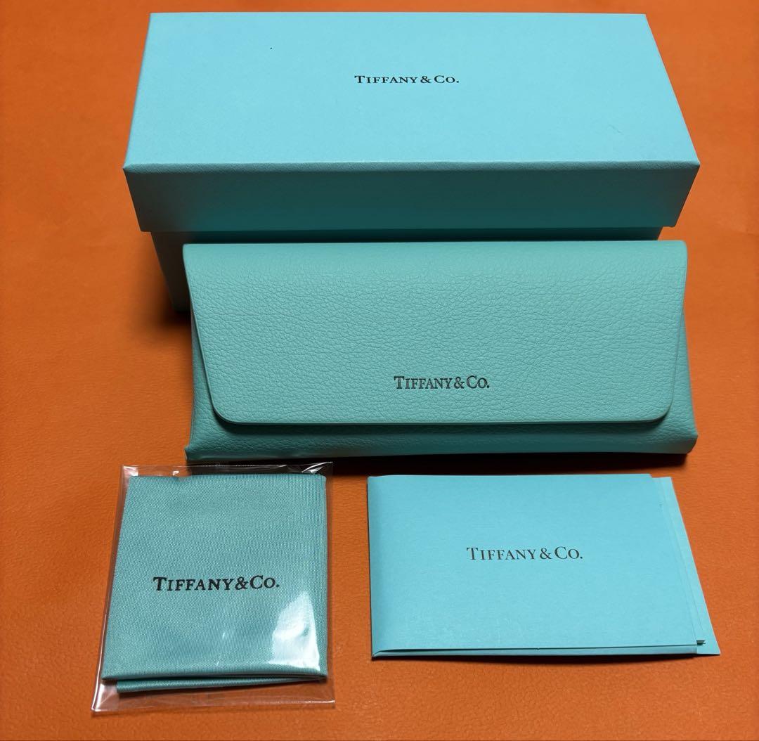 TIFFANY ティファニー　メガネケース