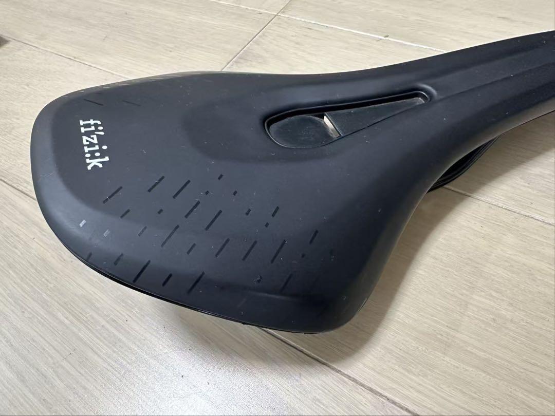 FIZIK フィジーク　RIDON X5 サドル　グラベル用