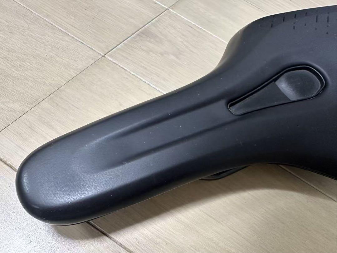 FIZIK フィジーク　RIDON X5 サドル　グラベル用