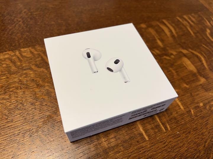 Apple AirPods 第3世代