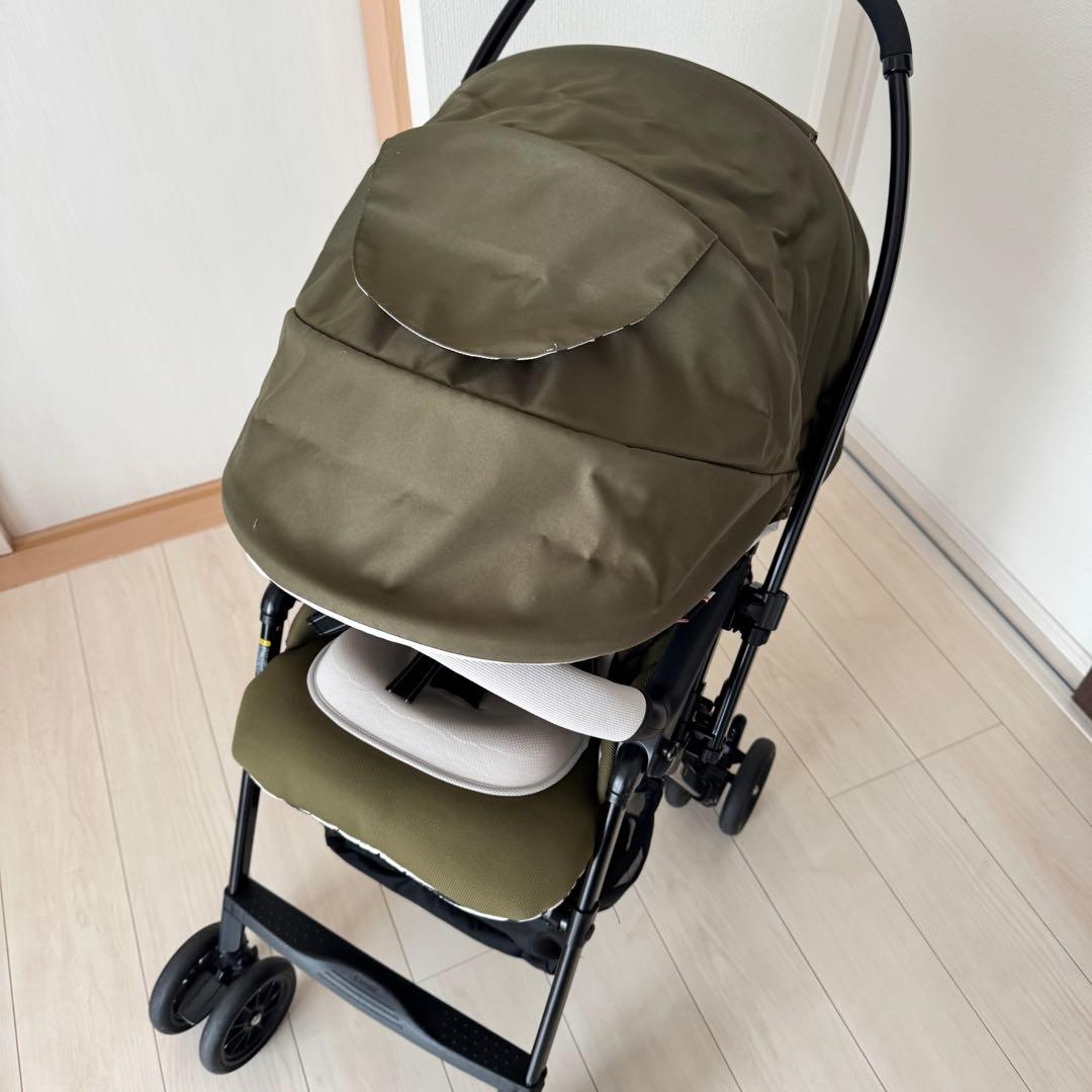 【極美品】Combi ベビーカー メチャカルハンディ α エッグショック