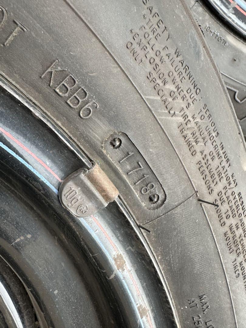 215/65R15 スチールホイール 4本セット