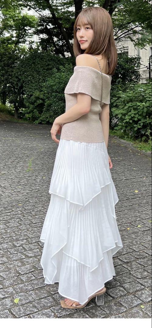 新作新品タグ付き　スナイデル♡スクエアヘムティアードスカート