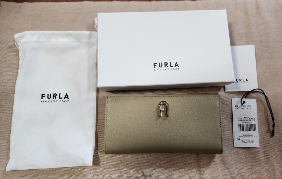 FURLA　レディース長財布　新品