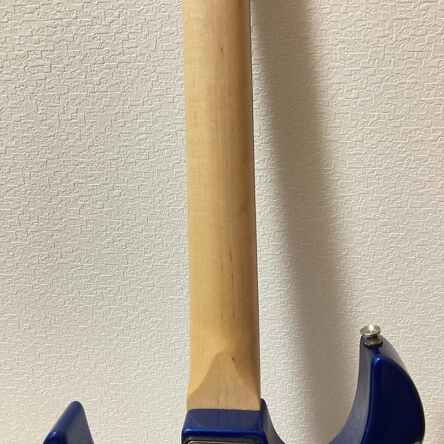 青 エレキギター