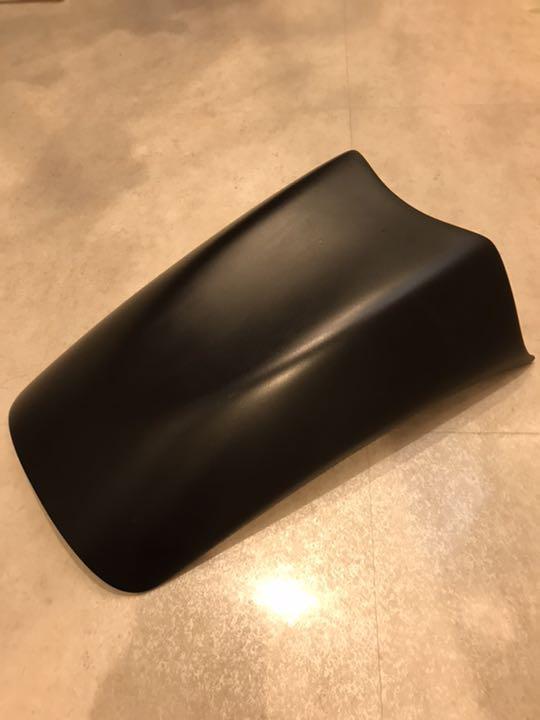 VMAX1700用FRPタンデムシートカバー