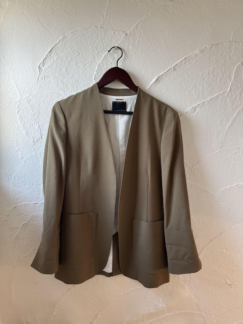 完売品】＜conte＞ 辺見えみり ノーカラージャケット ベージュ