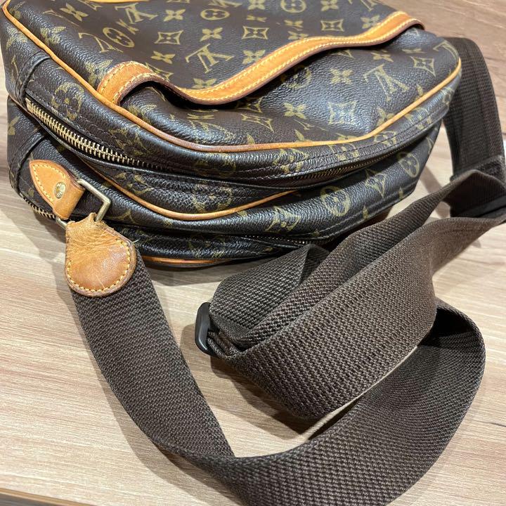 ☆LOUIS VUITTON モノグラム リポーター ショルダーバッグ ブランド