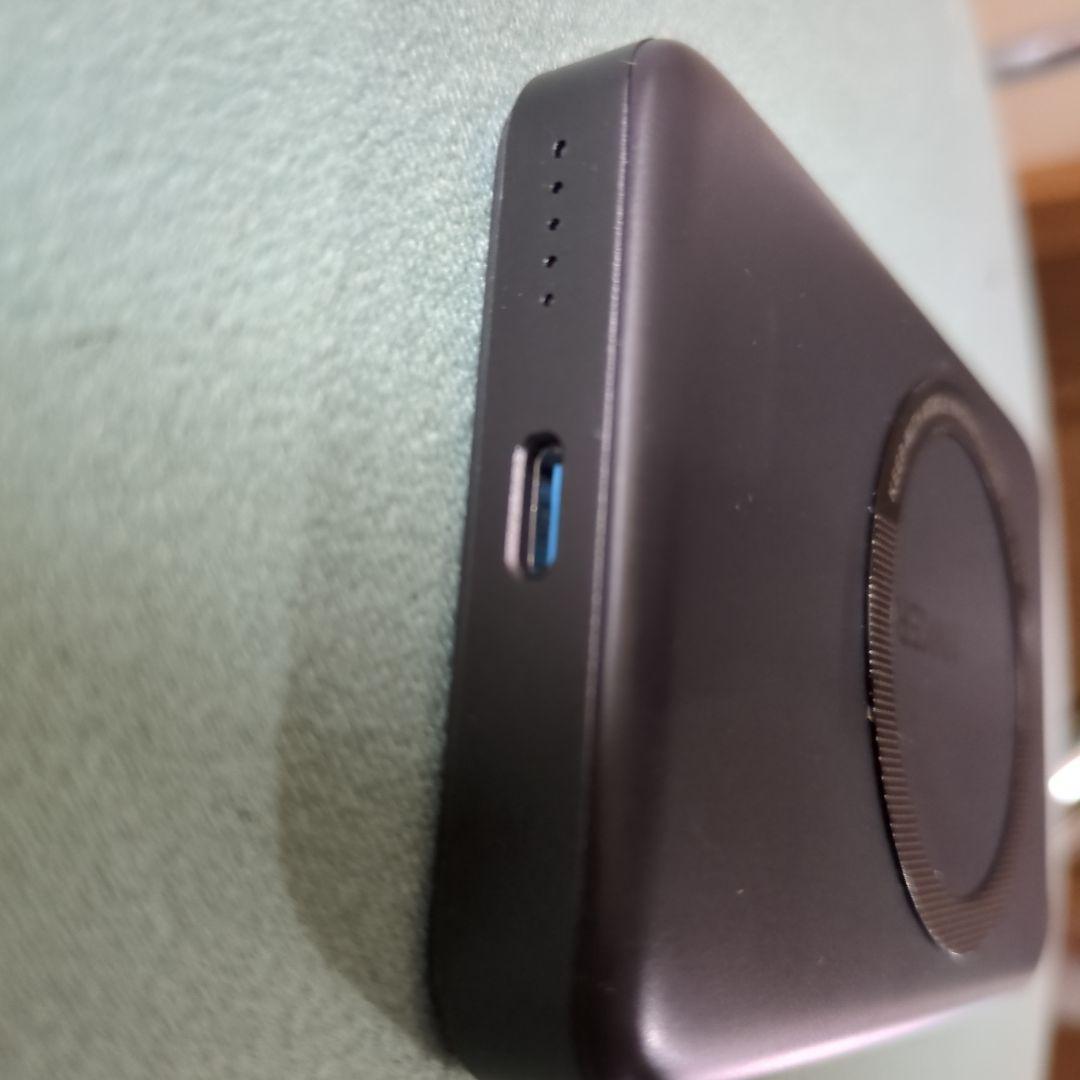 Anker MagGoPowerBank 10000mAhSlimQi2認証