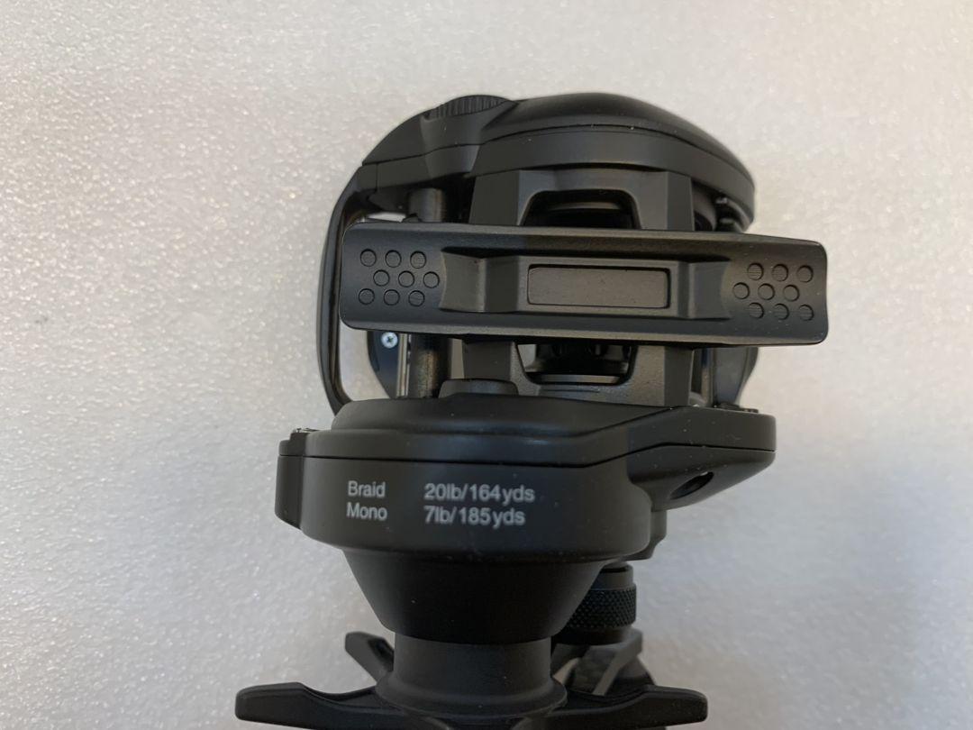 ピシファン　カーボンXCS　ベイトリール　PISCIFUN CARBON XCS