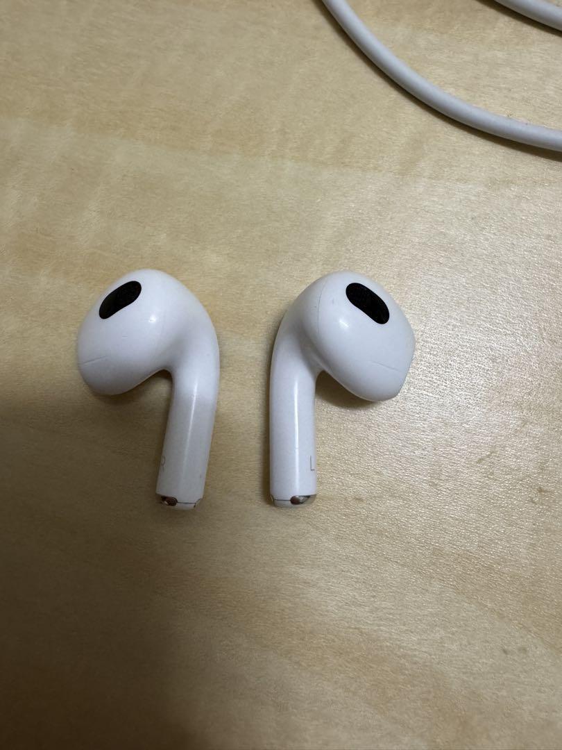 AirPods3本体 充電ケース付き