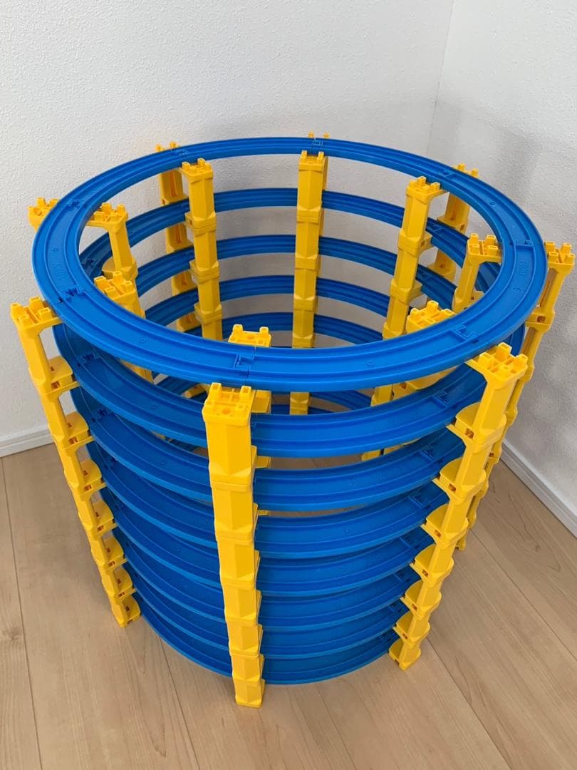 プラレール　レイアウト　タワー　レール　橋脚　8段