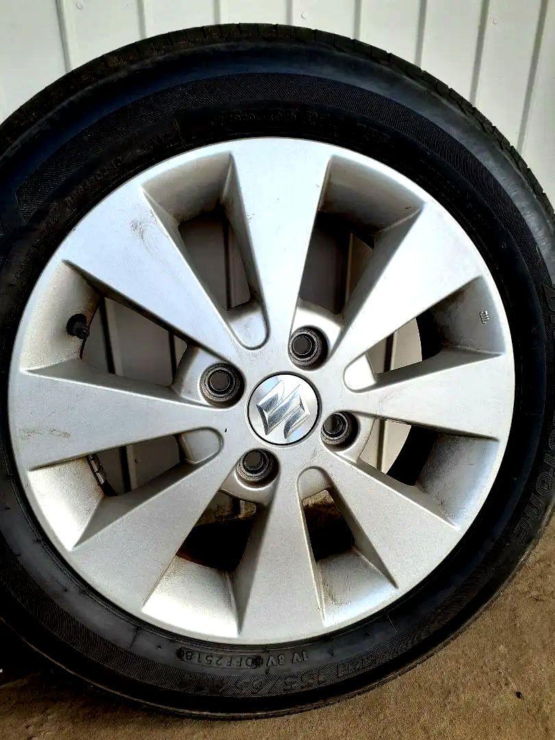 155/65r14 MH23ワゴンR 純正ホイール溝あり送料込み。