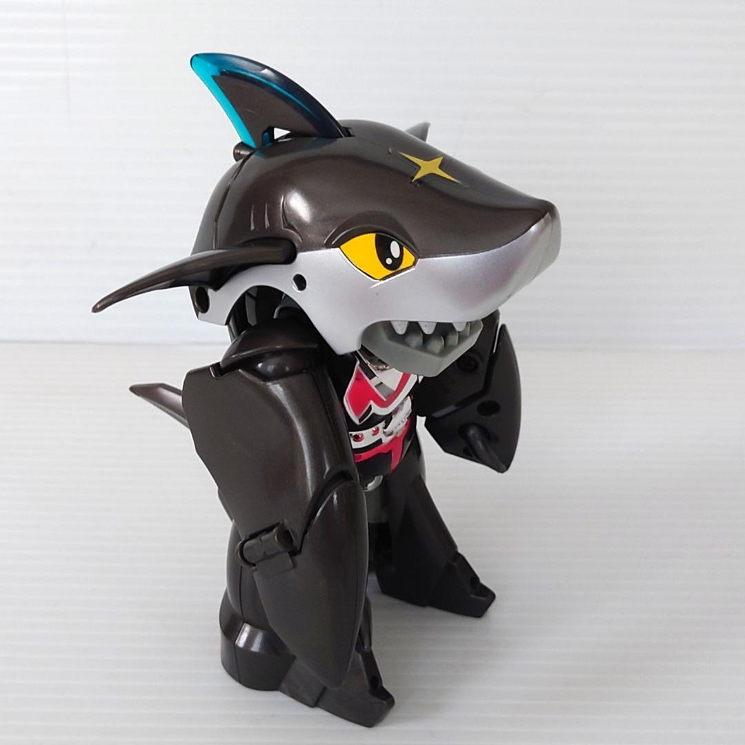 BANDAI スーパーチェンジシリーズ カブタック シャークラー バンダイ