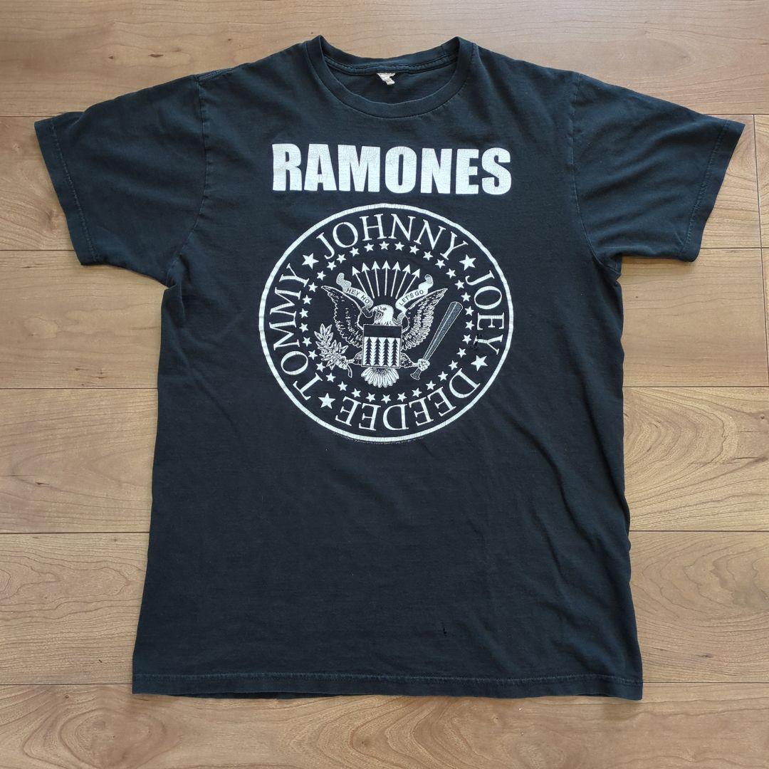ちょい襤褸サンフェード　00sヴィンテージ　RAMONES　バンドTシャツ