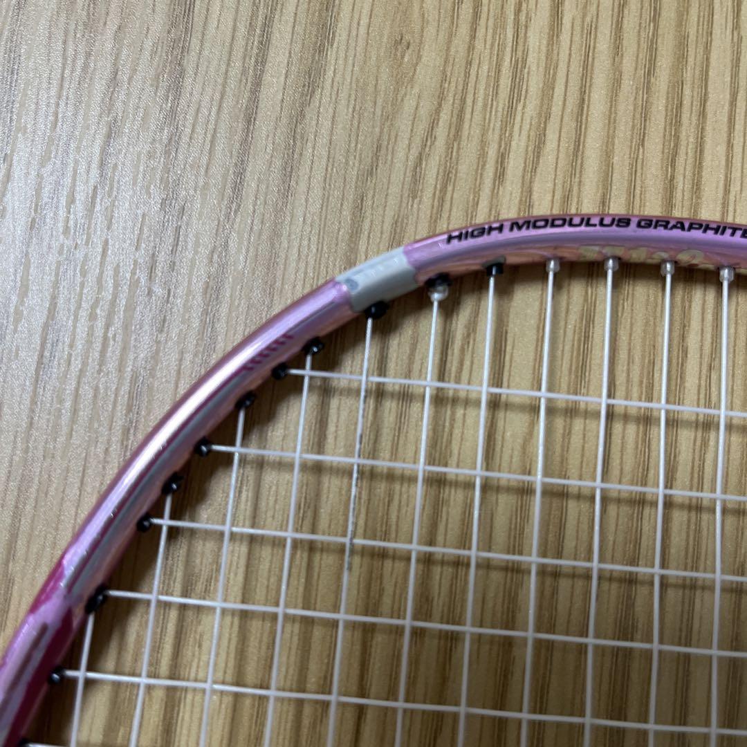 Wilson バドミントンラケット ULTRA HIGH TENSION