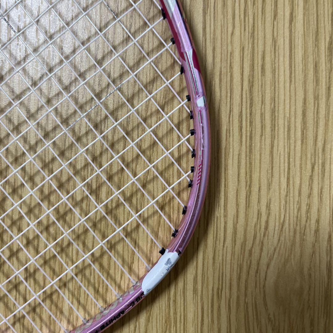 Wilson バドミントンラケット ULTRA HIGH TENSION