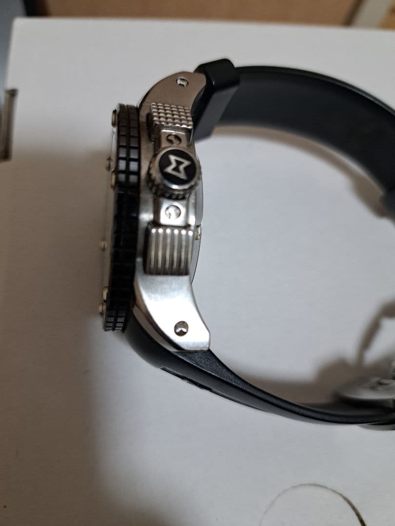 【EDOX】エドックス クラスワン クロノオフショア ビッグデイト【中古】 【EDOX】エドックス クラスワン クロノオフショア ビッグデイト【中古】