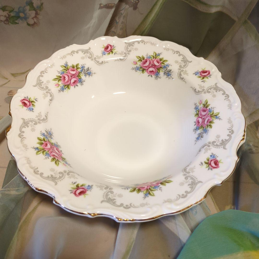 プレート ROYAL ALBERT Tranquillity