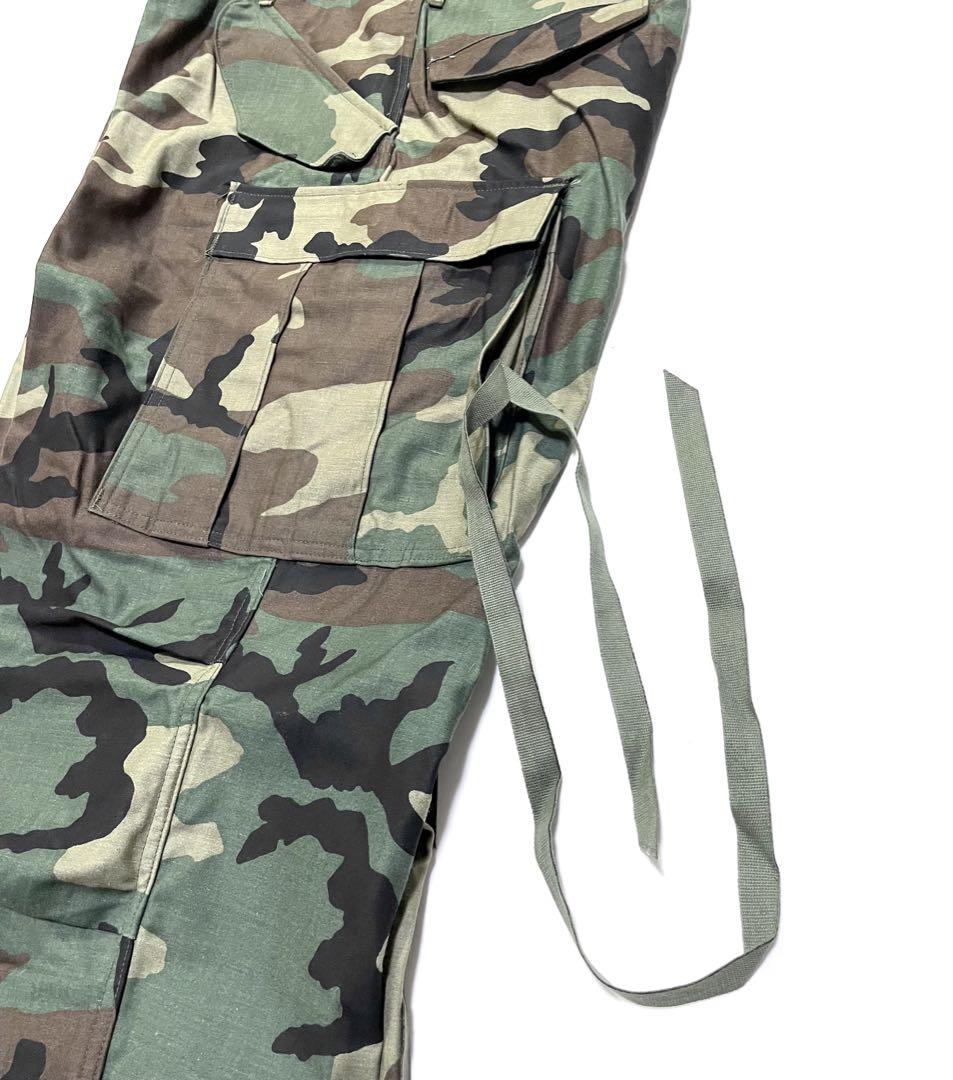 アメリカ軍 M-65フィールド カーゴパンツ ウッドランド カモ 迷彩 M-S