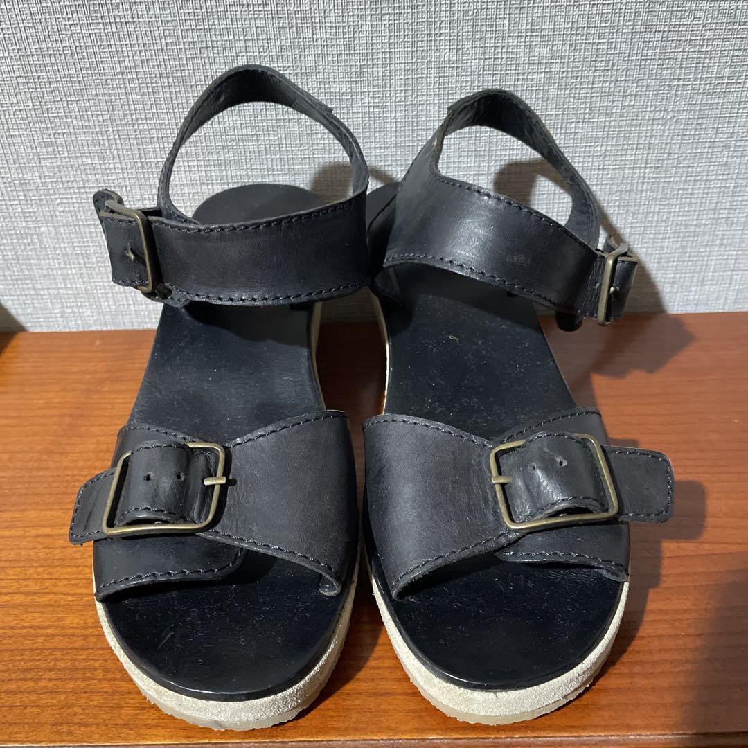 ❣️週末SALE❣️【APC】 アーペーセー　革ベルトサンダル　　サイズ37