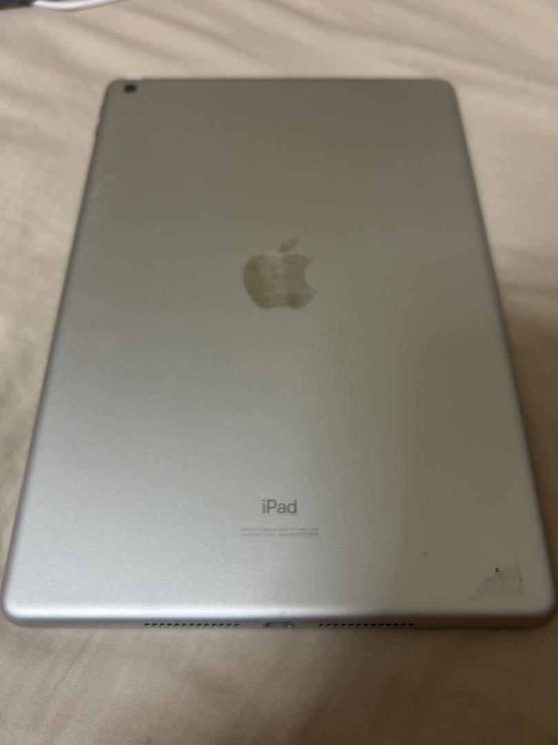 iPad 第7世代 128GB キズあり【即日発送OK】