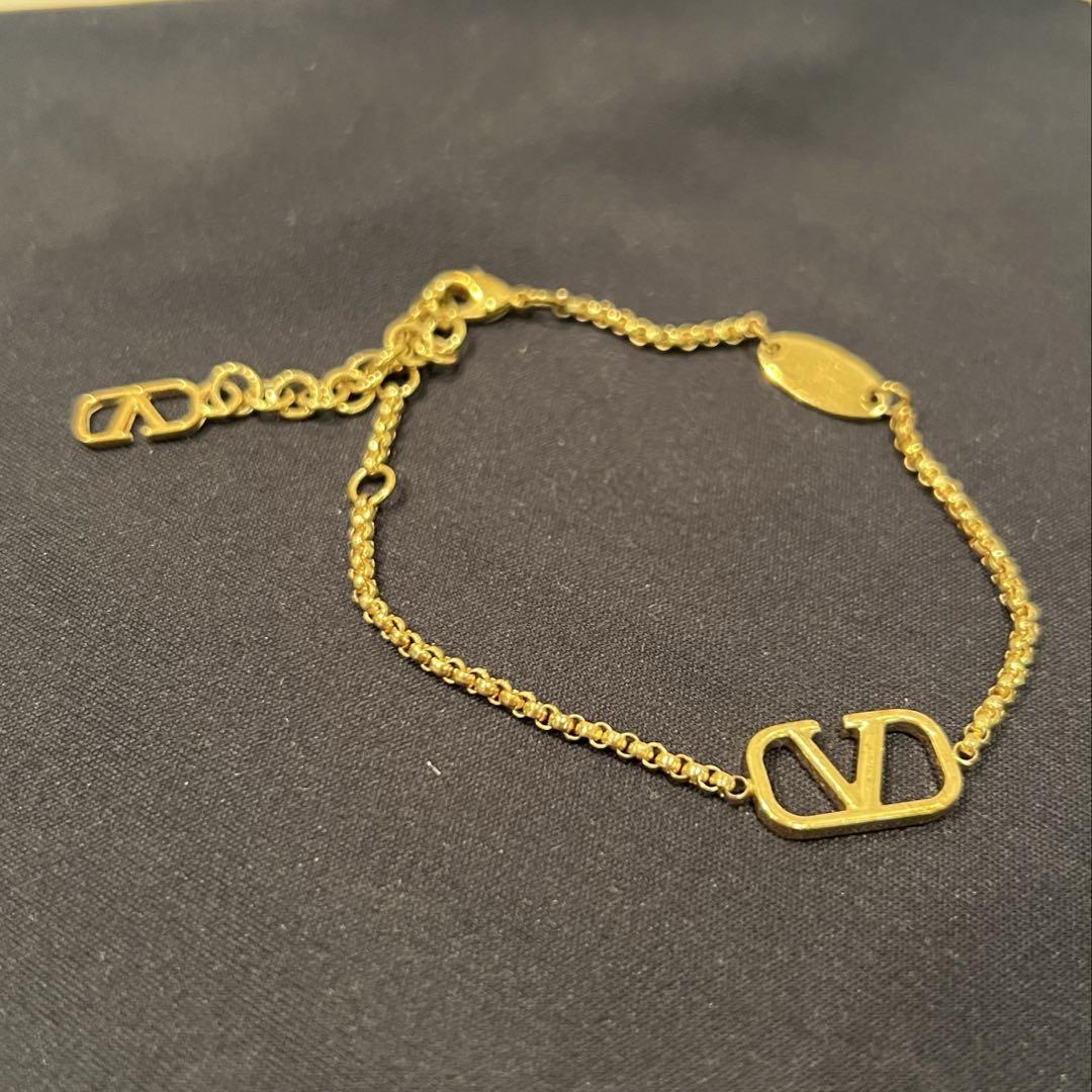 正規品:VALENTINO GARAVANI ロゴブレスレット