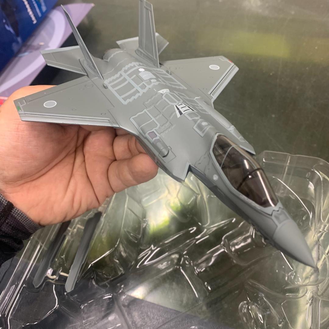ホビーマスター HA4423 1/72 航空自衛隊 F-35A 第302飛行隊