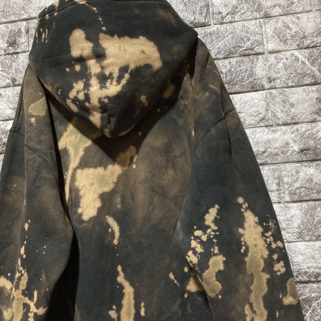 希少 THRASHER プルオーバーパーカー スラッシャー ビッグロゴ 目立つ_画像1
