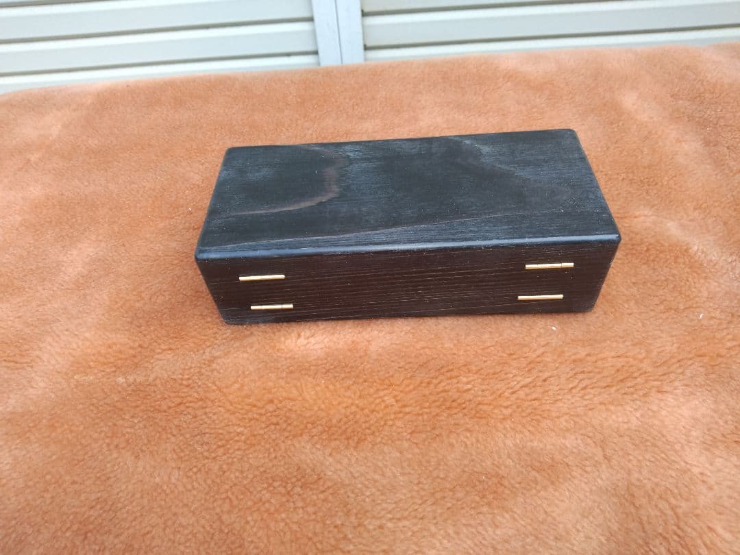 ワカサギ専用餌箱(杉)タイプdブラック25-26シーズン ワカサギ専用餌箱(杉)タイプdブラック25-26シーズン