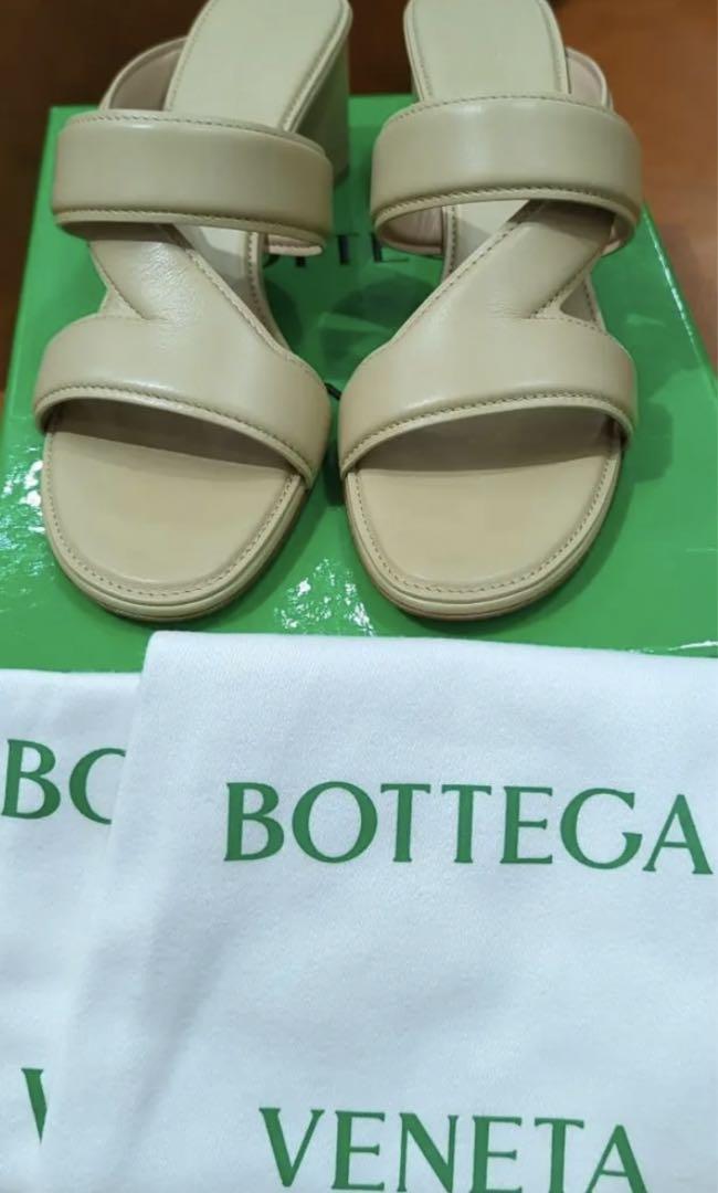 BOTTEGA VENETA　サンダル　ベージュ awardsandwinners.com