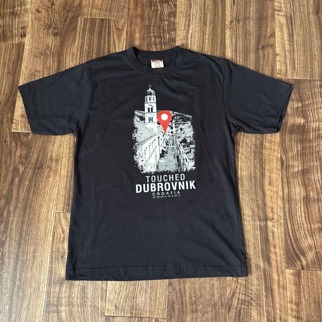 レア　新品　お土産Tシャツ　カナダ製　TOUCHED DUBROVNIK tee