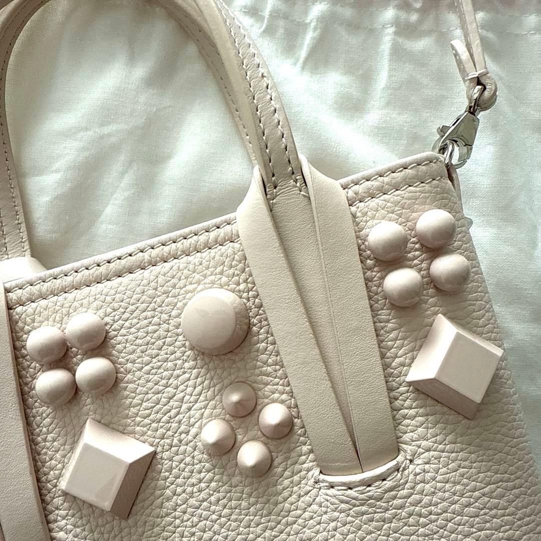 美品!!Christian Louboutin Cabata Mini 美品!!Christian Louboutin Cabata Mini