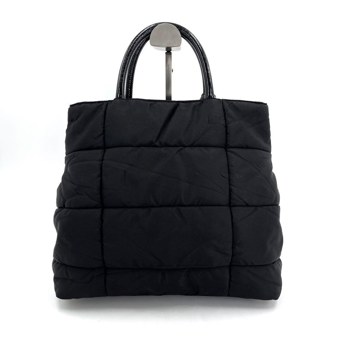 美品 PRADA プラダ テスート 三角ロゴプレート ブラック 黒
