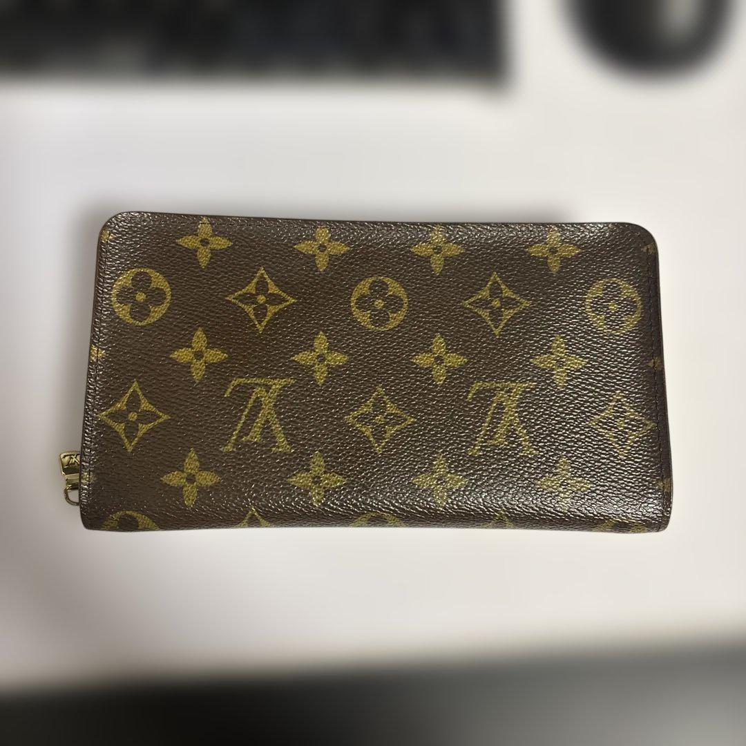 ルイヴィトン　長財布