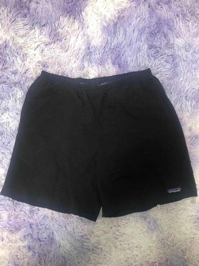 patagonia 黒 バギー　ショーツ
