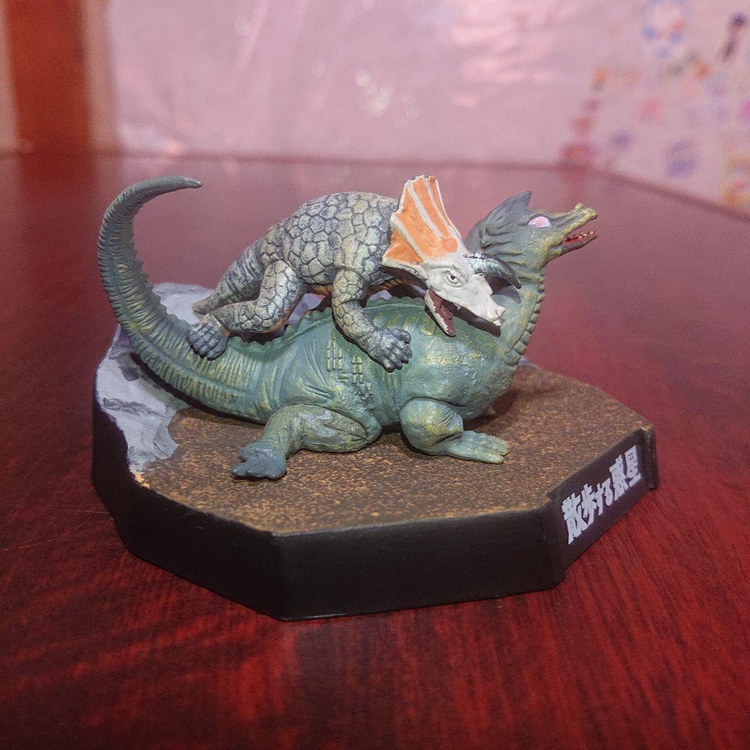 ウルトラ怪獣戯画・ウルトラ怪獣名鑑 セット