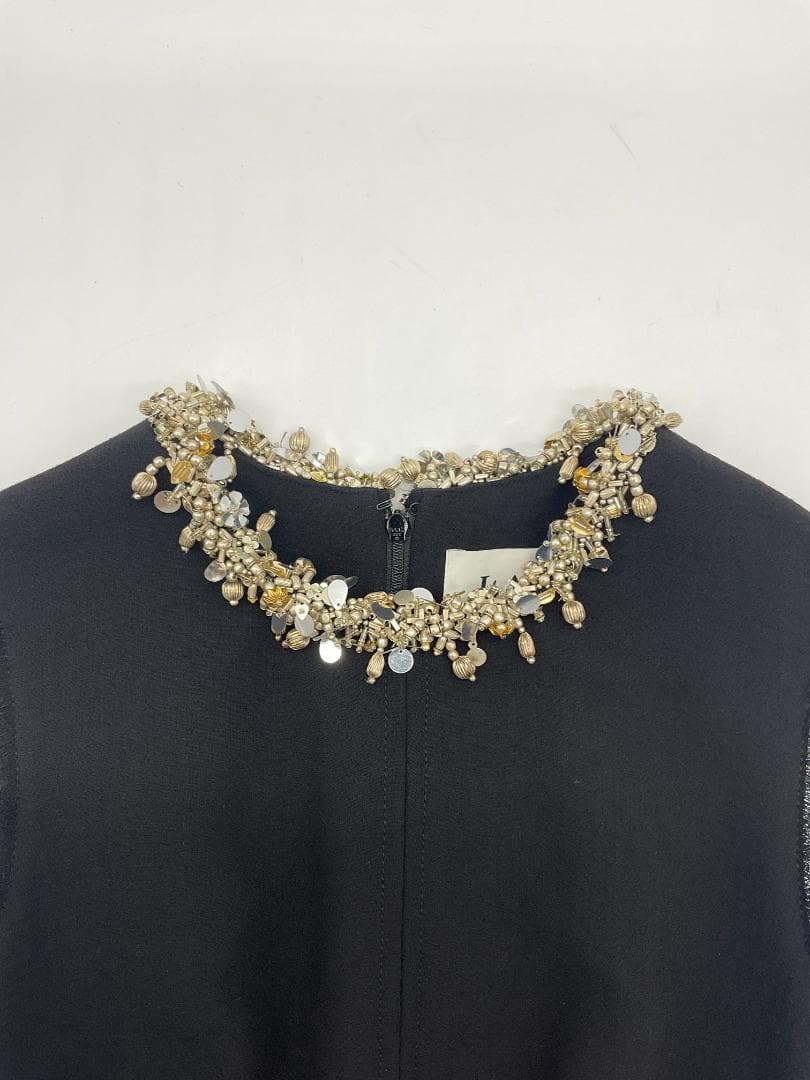 サイズS LANVIN PARIS ネックビジューノースリーブワンピースS・LANVIN DECORATOM_COM_BR