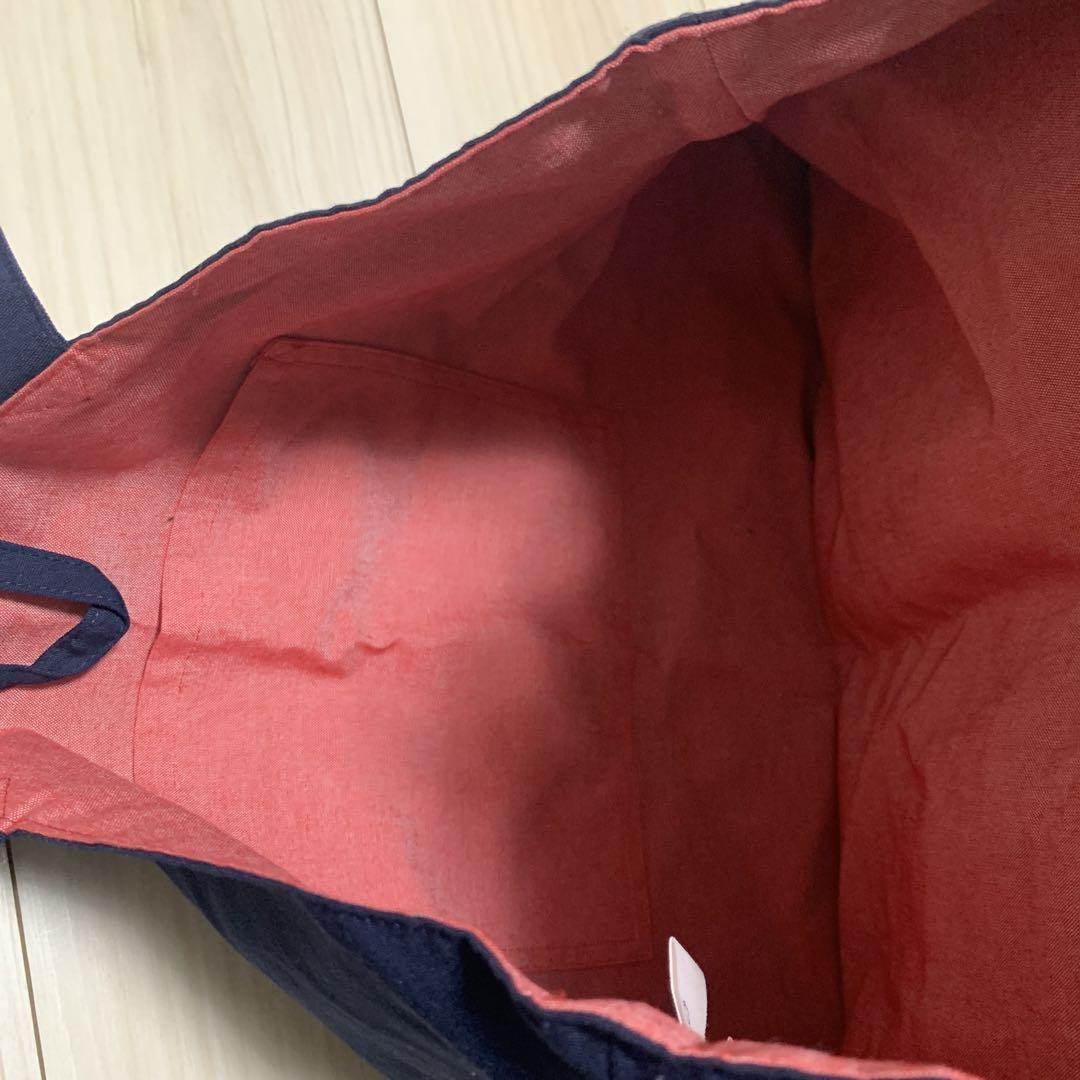 ほぼ未使用品　ファミリア　レッスンバッグ　りんご