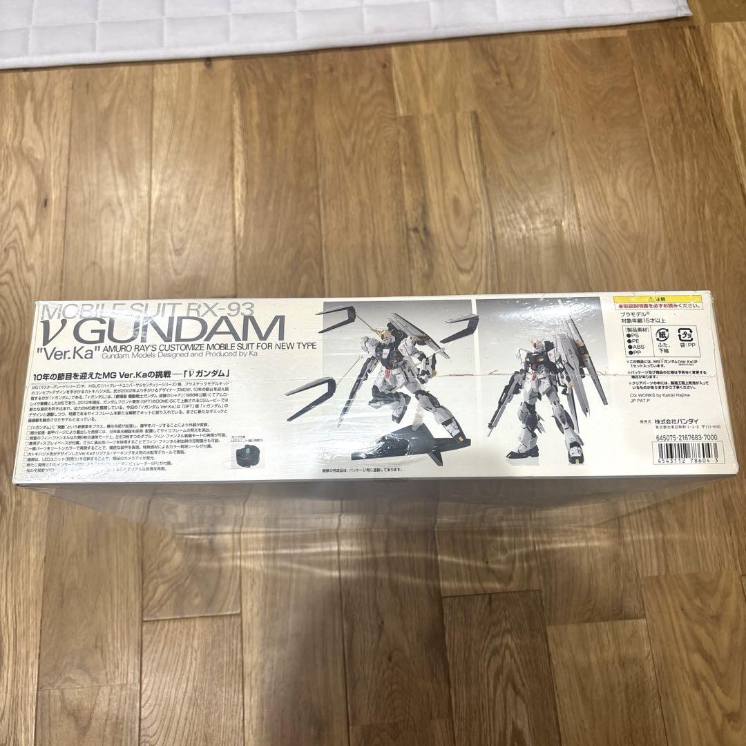 MG 1/100 νガンダム Ver.Ka プラモデル