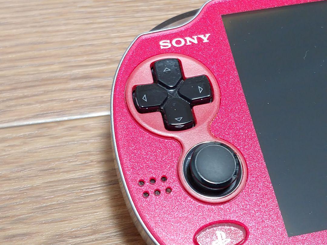 PlayStation®Vita PCH-1000 ZA03 iCZ36-m86500374036 コズミック レッド 再入荷お得